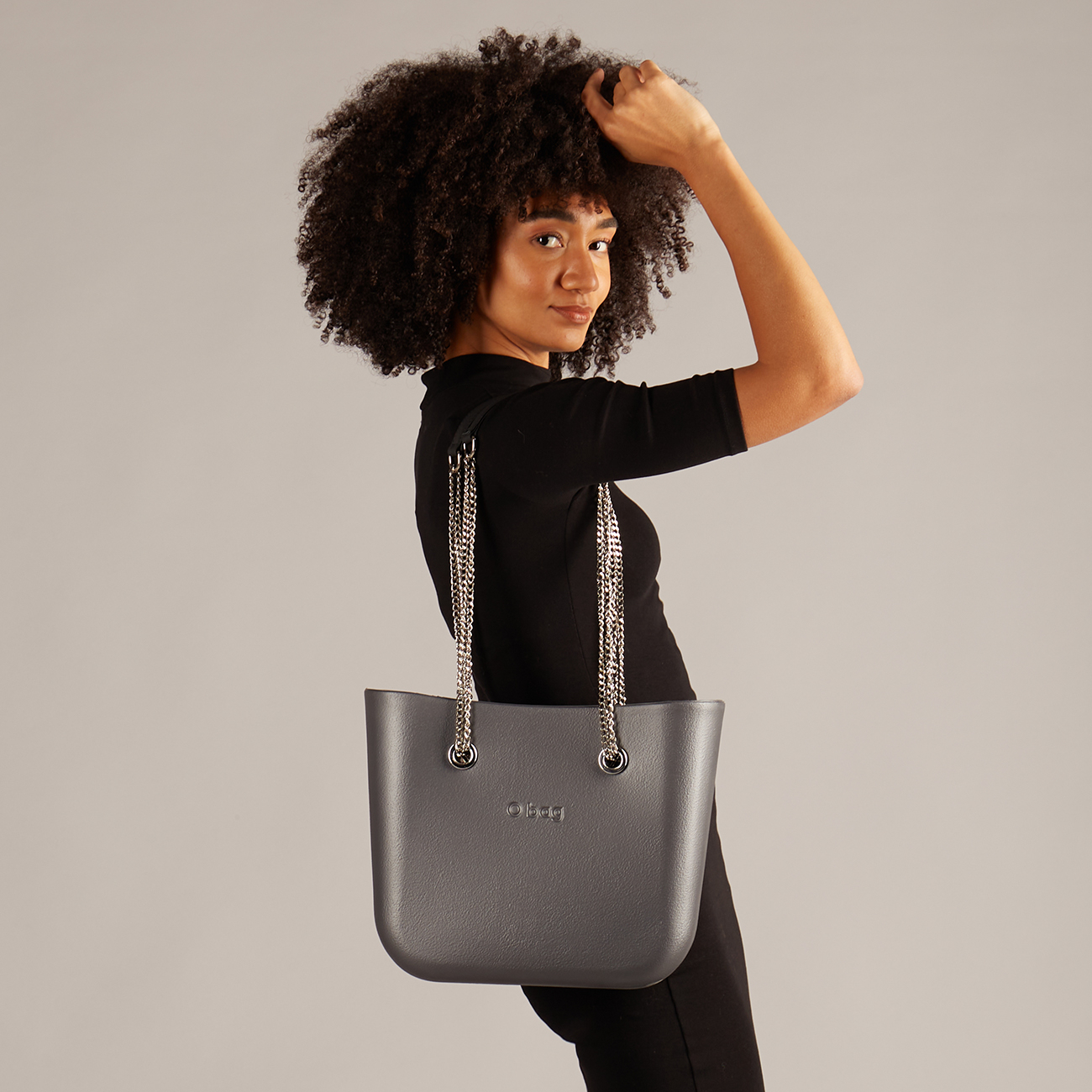 Poignée chaîne en "T" noir foulonné - O bag Official Website