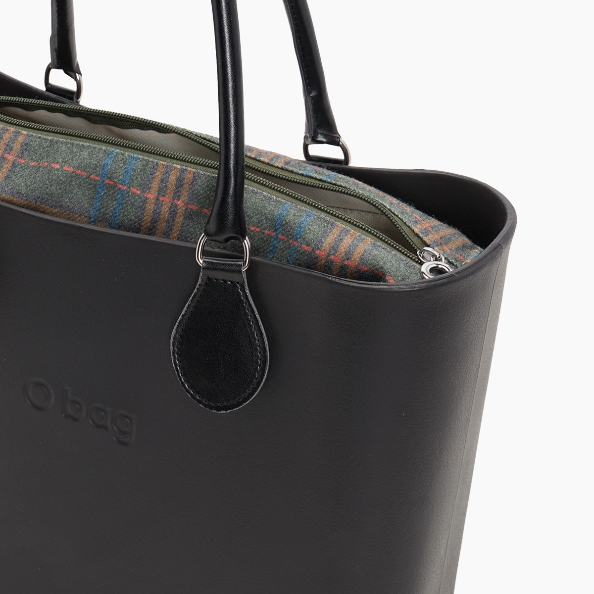 O bag con asa midi con aro y bolsa de tejido escocés - O bag Official Website