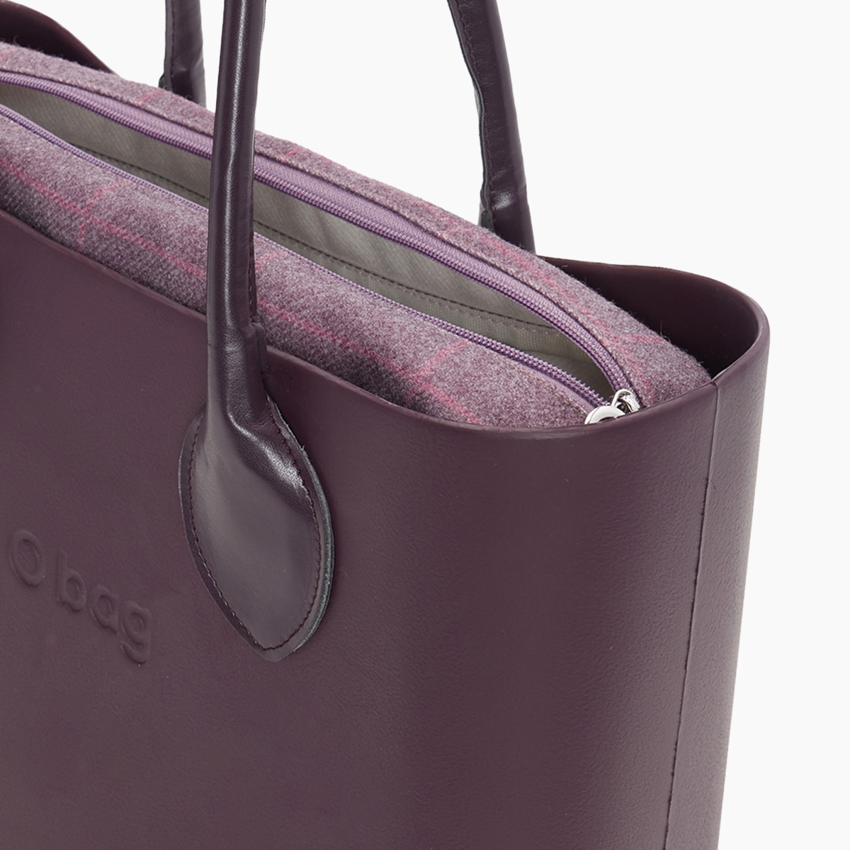 O bag con asa larga en forma de corazón y bolsa de tejido de cuadros - O bag Official Website