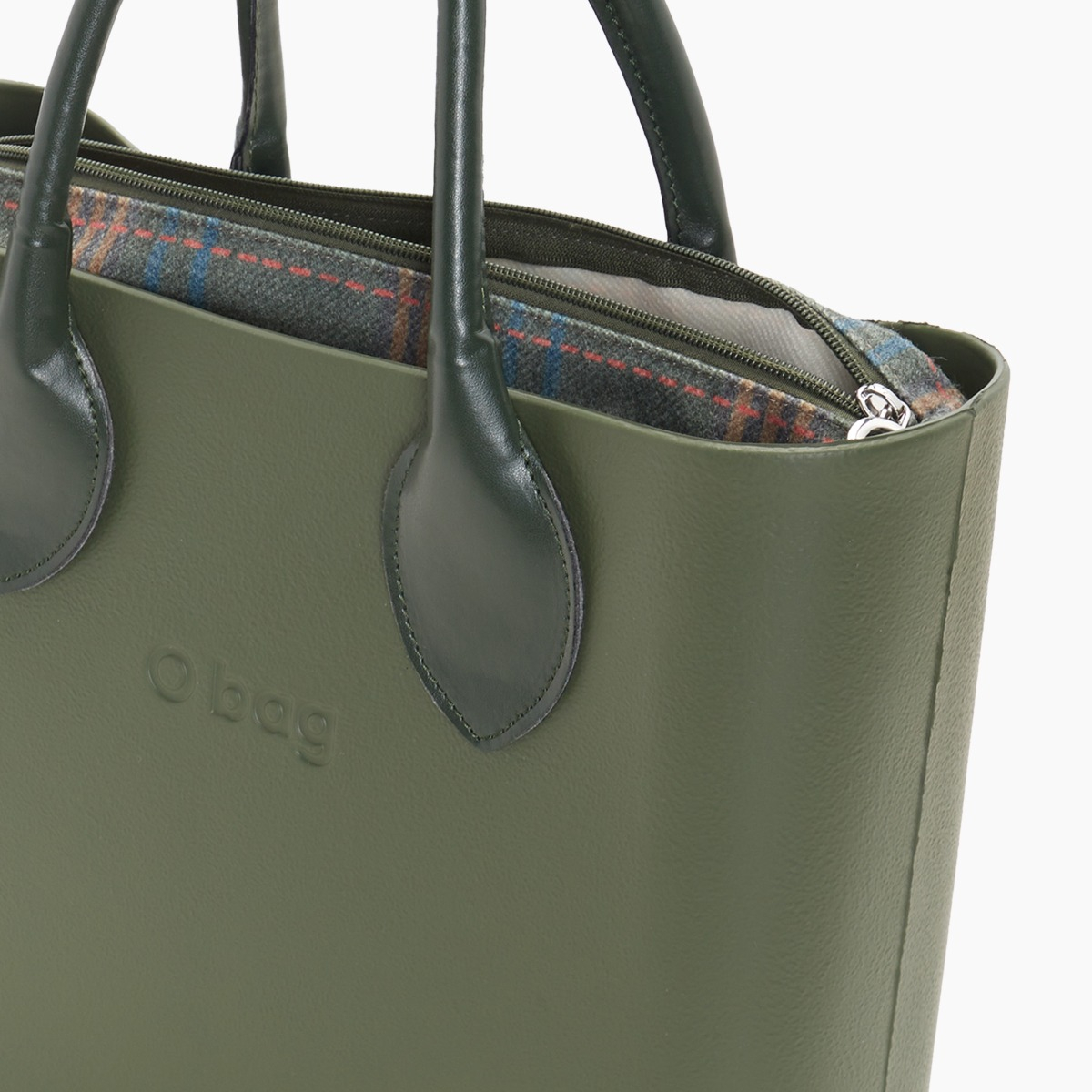 O bag mini con asa corta en forma de corazón y bolsa de tejido escocés - O bag Official Website