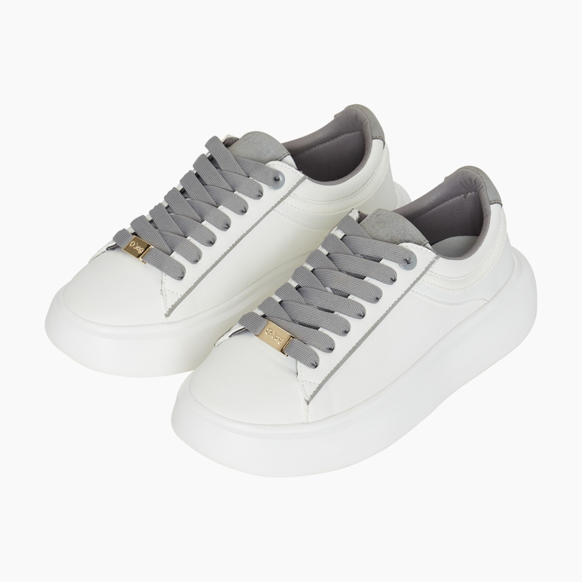 O sneakers London - O bag Official Website